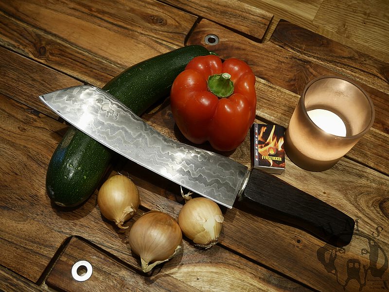 Messerschmiedekurs Japan Küchenmesser Griff aus Mooreiche